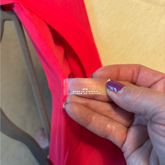 Free People Movement Tempo Tank. Featherlight sleeveless top. Size Medium - Picture 4 of 6